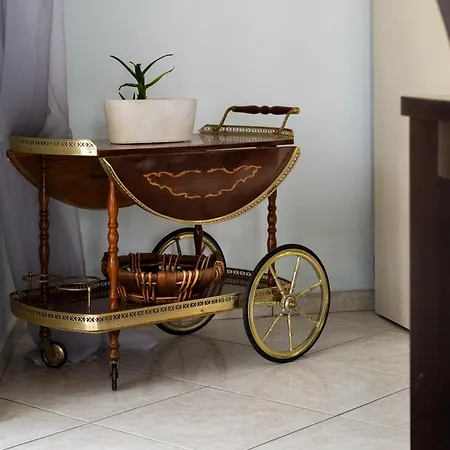 아파트 Cozy Grand In 나플리오